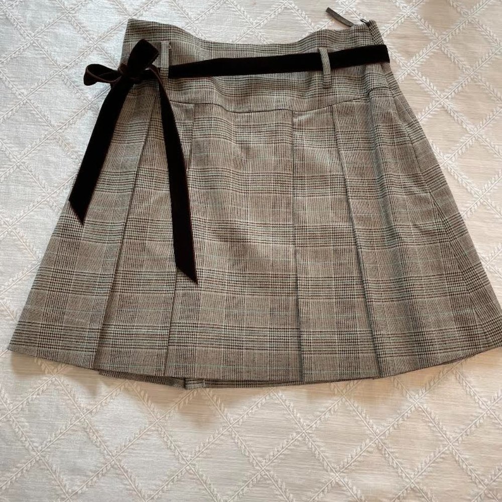 Banana Republic Pleated Glen Plaid Skirt with Velvet Ribbon Belt: 0